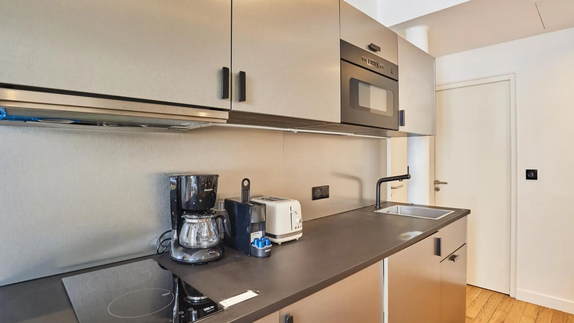 Residence Center Of Paris By Studio Prestige Apartament