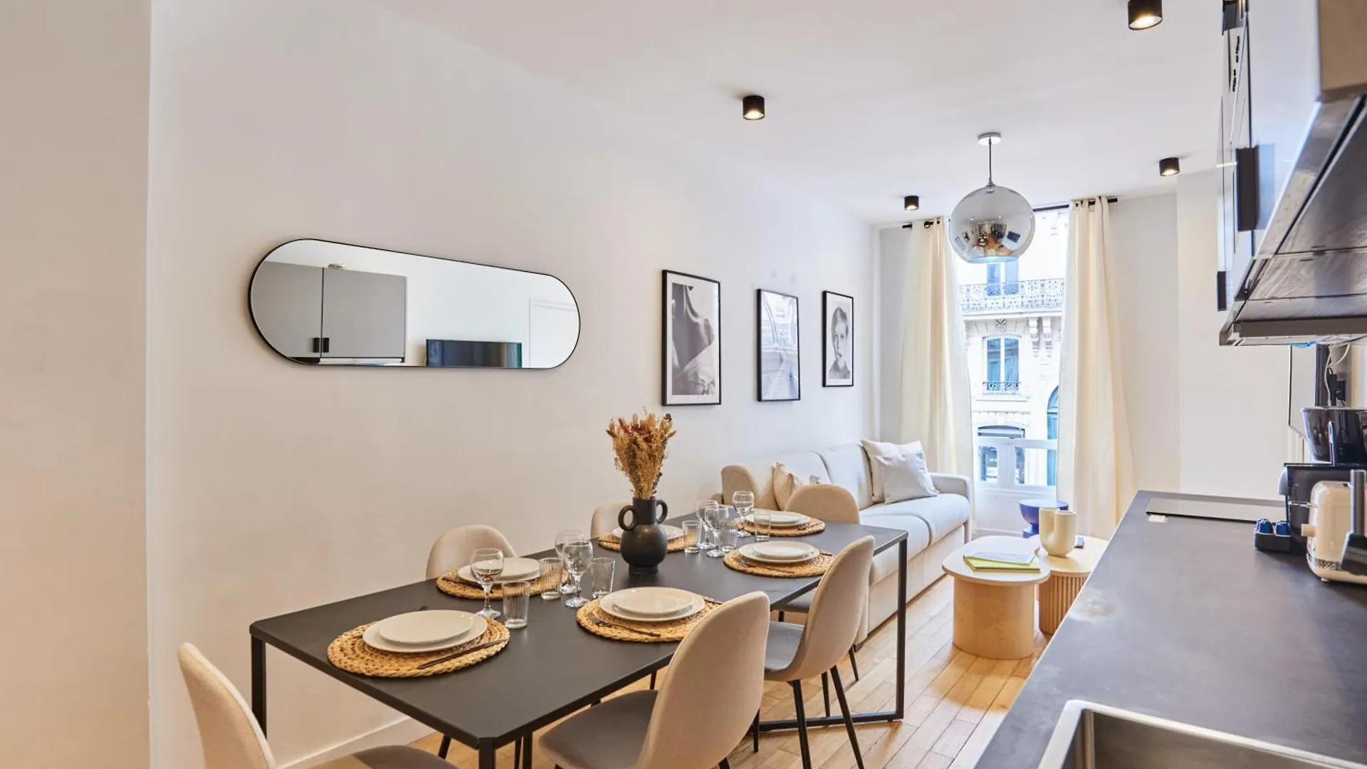 Residence Center Of Paris By Studio Prestige Apartament