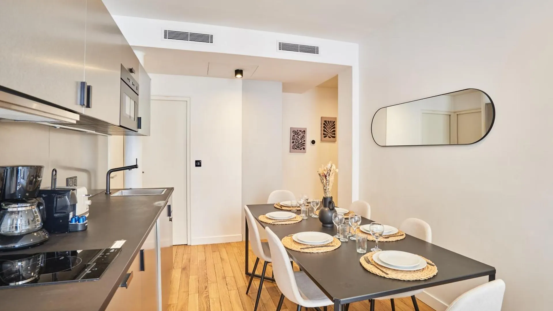 Apartament Residence Center Of Paris By Studio Prestige Francja