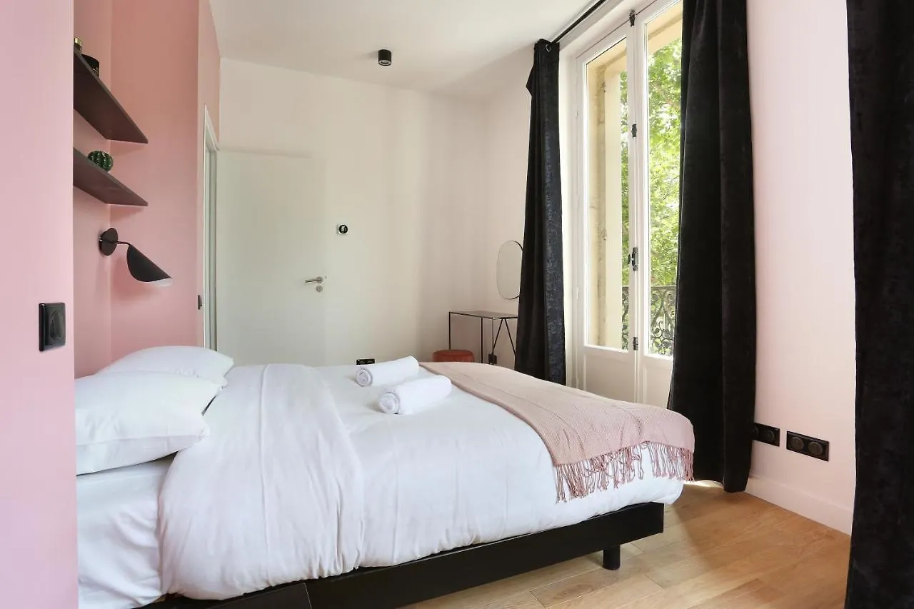 Apartament Residence Center Of Paris By Studio Prestige Francja